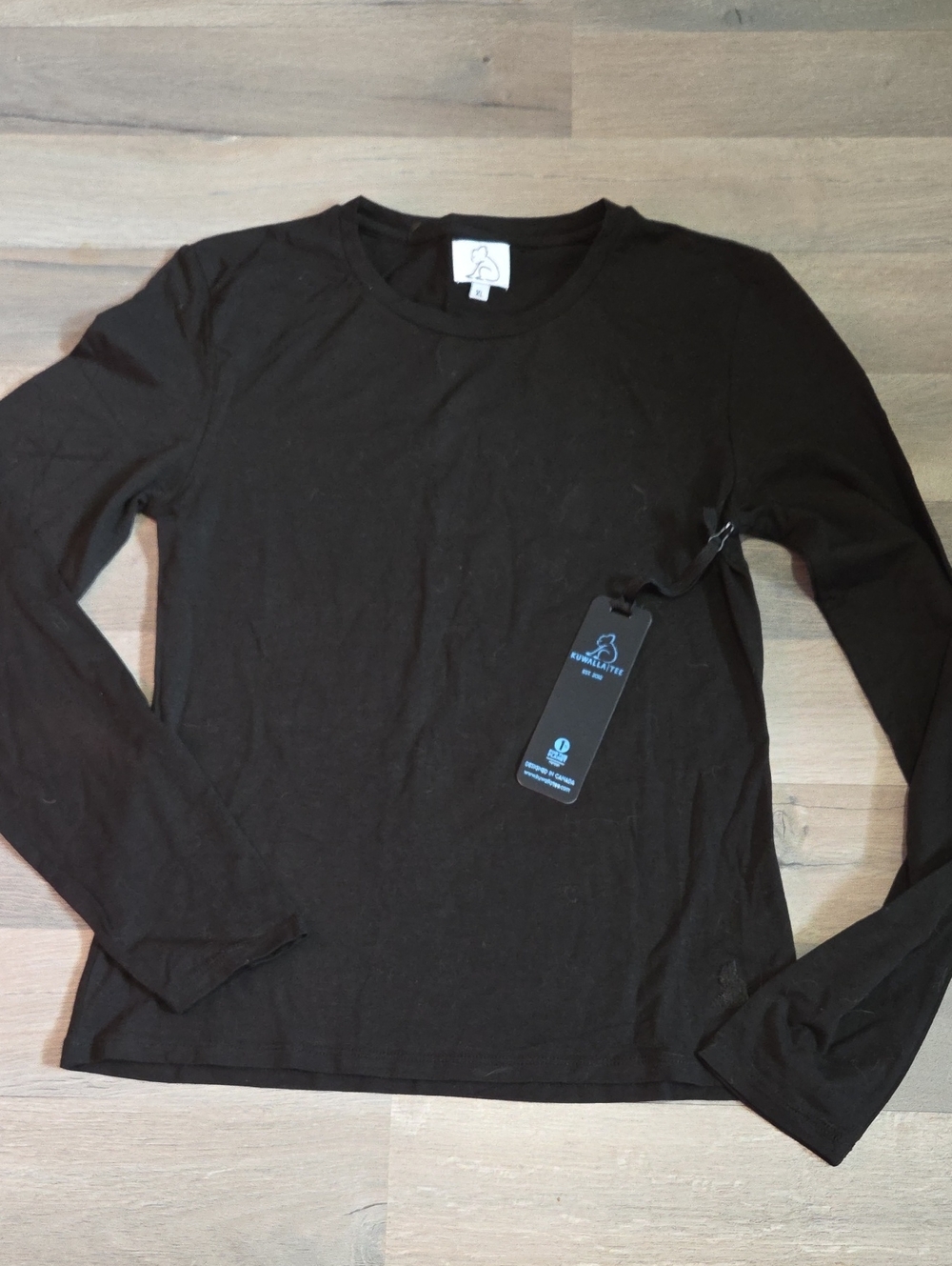 LAST CHANCE NWT Kuwalla Tee Black Crewneck Top
